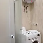 в центрі одеси біля дерибасівської вулиці та оперного театру Grotess אודסה